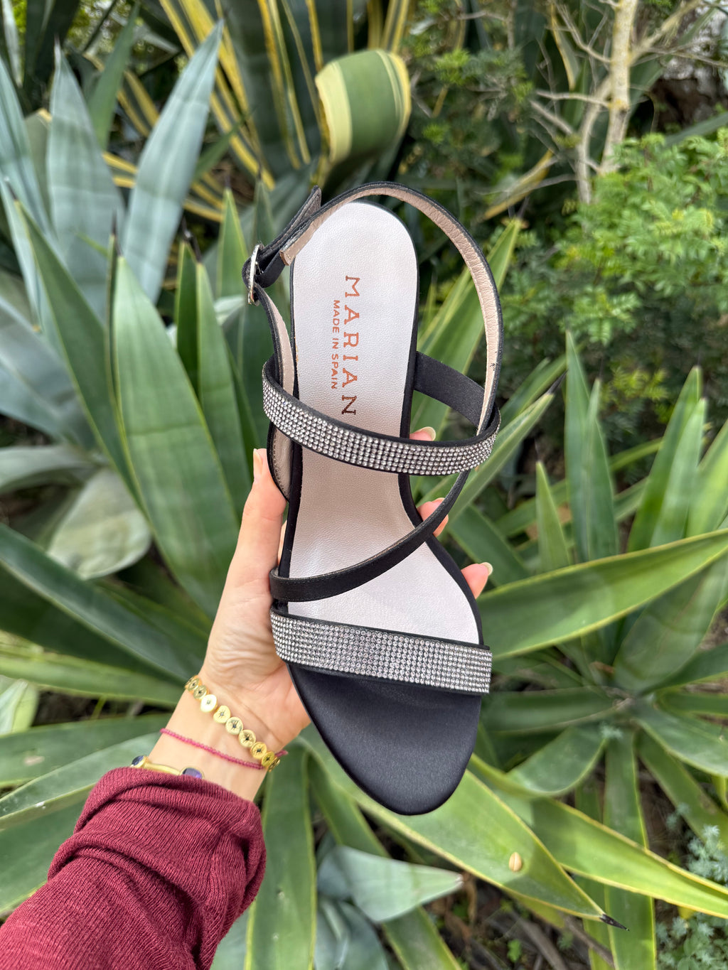 Tacones negros brillo
