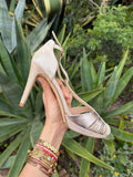 Tacones plateados