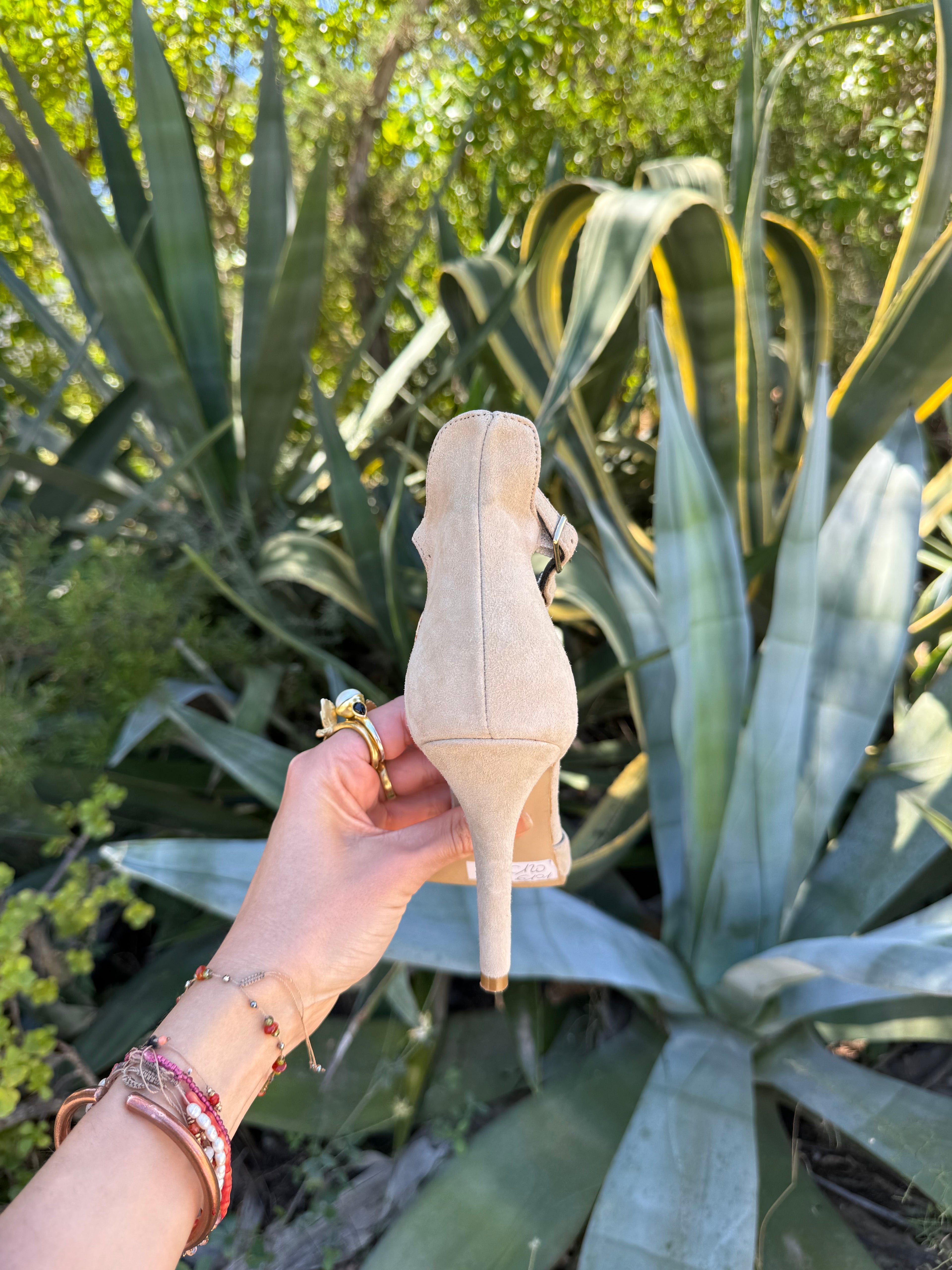 Tacón beige