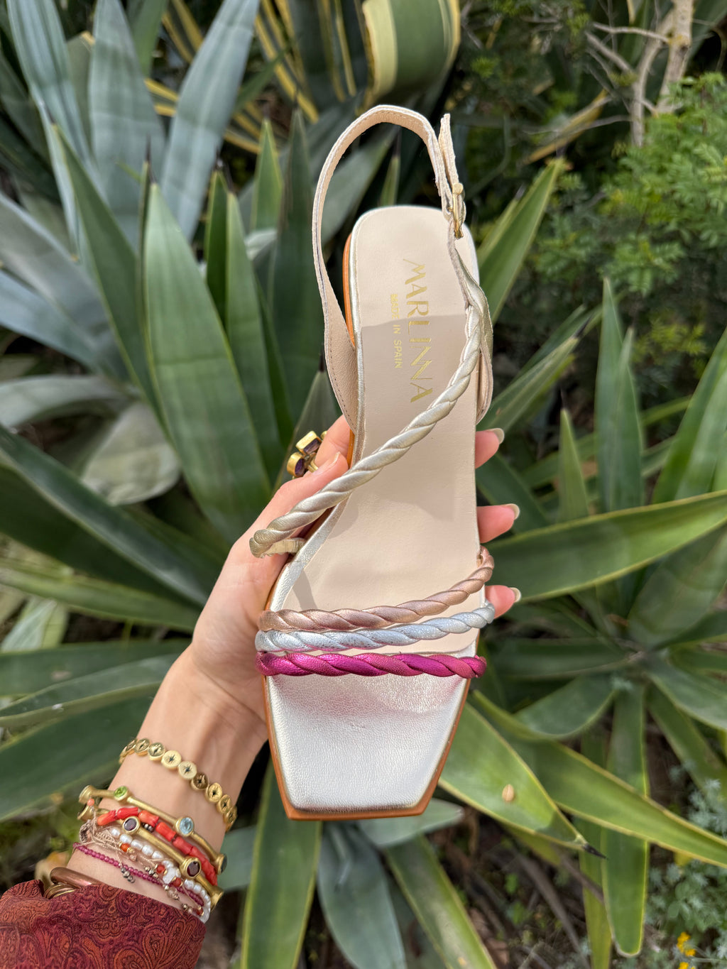 Tacones metalizados colores