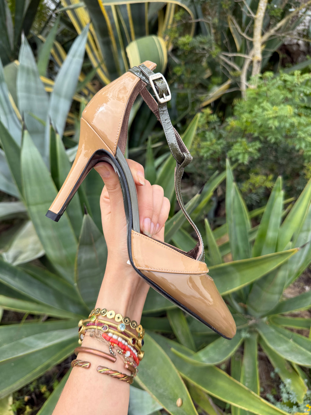 Tacones beige