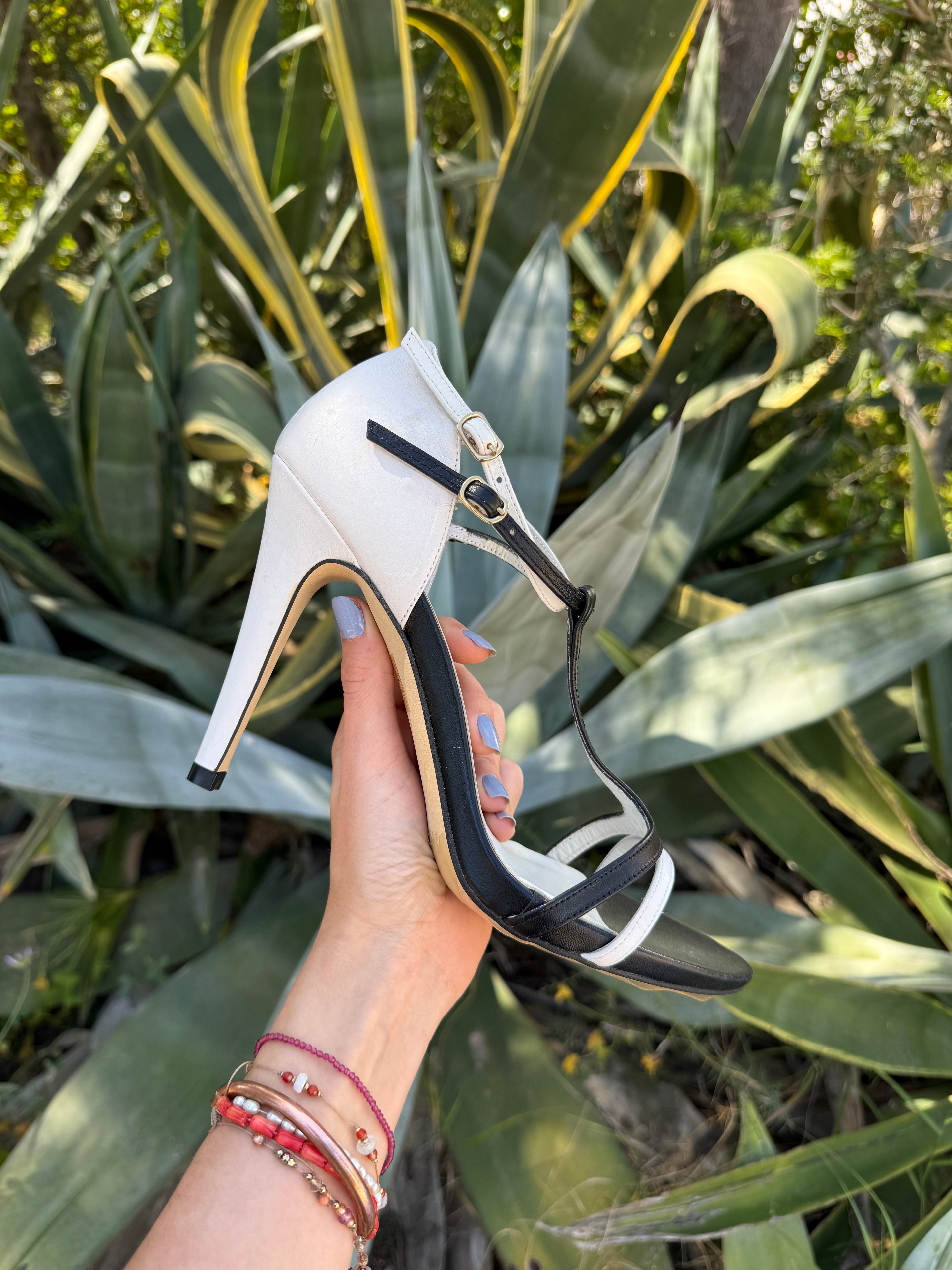 Tacones blancos